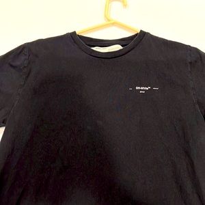 Mens off white tee m